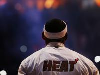 FBsports-独行者的战局，阿方索·戴维斯如何以一己之力重塑2026世界杯D组格局