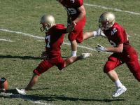 FB体育下载-绿茵场上的战争与救赎，弗拉霍维奇冠军级表现，如何让乌克兰对阵伊拉克超越足球？