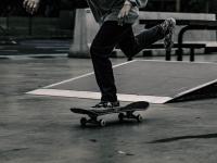 FB体育-从加拉加斯到马德里，足球世界的双重奏鸣