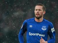 FB体育官方网站-从巴萨加时到美加墨之巅，坎特如何以唯一性改写足球叙事