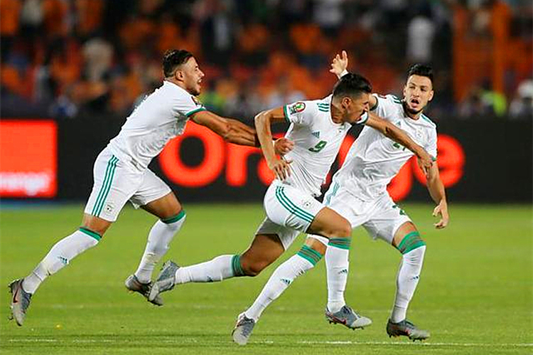 关于梅斯客场逼平对手，保持不败战绩的信息